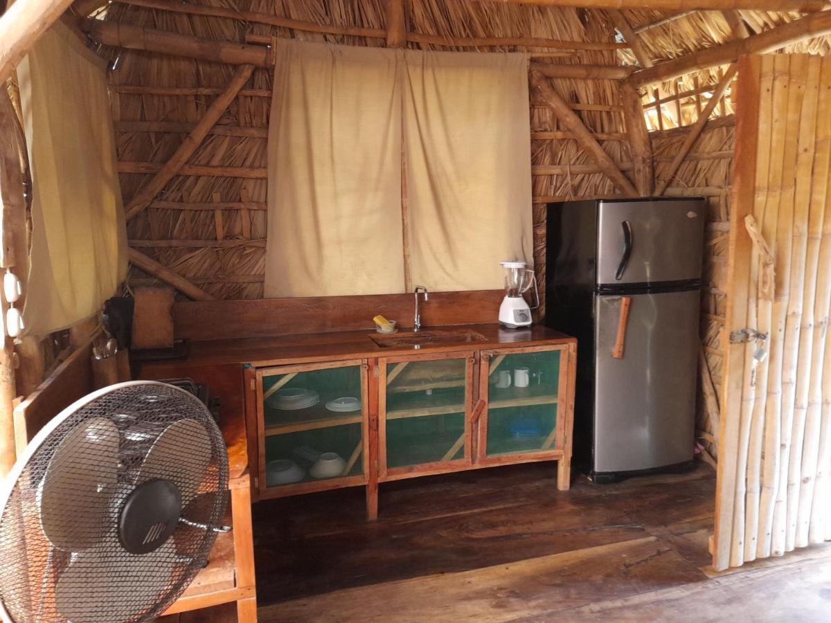 El Bamboo Cabins Balgue Extérieur photo
