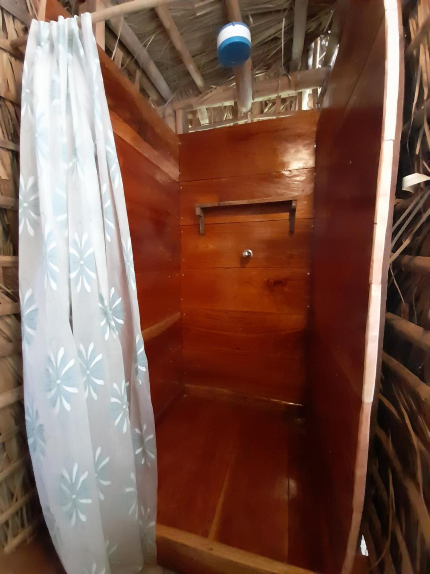 El Bamboo Cabins Balgue Extérieur photo